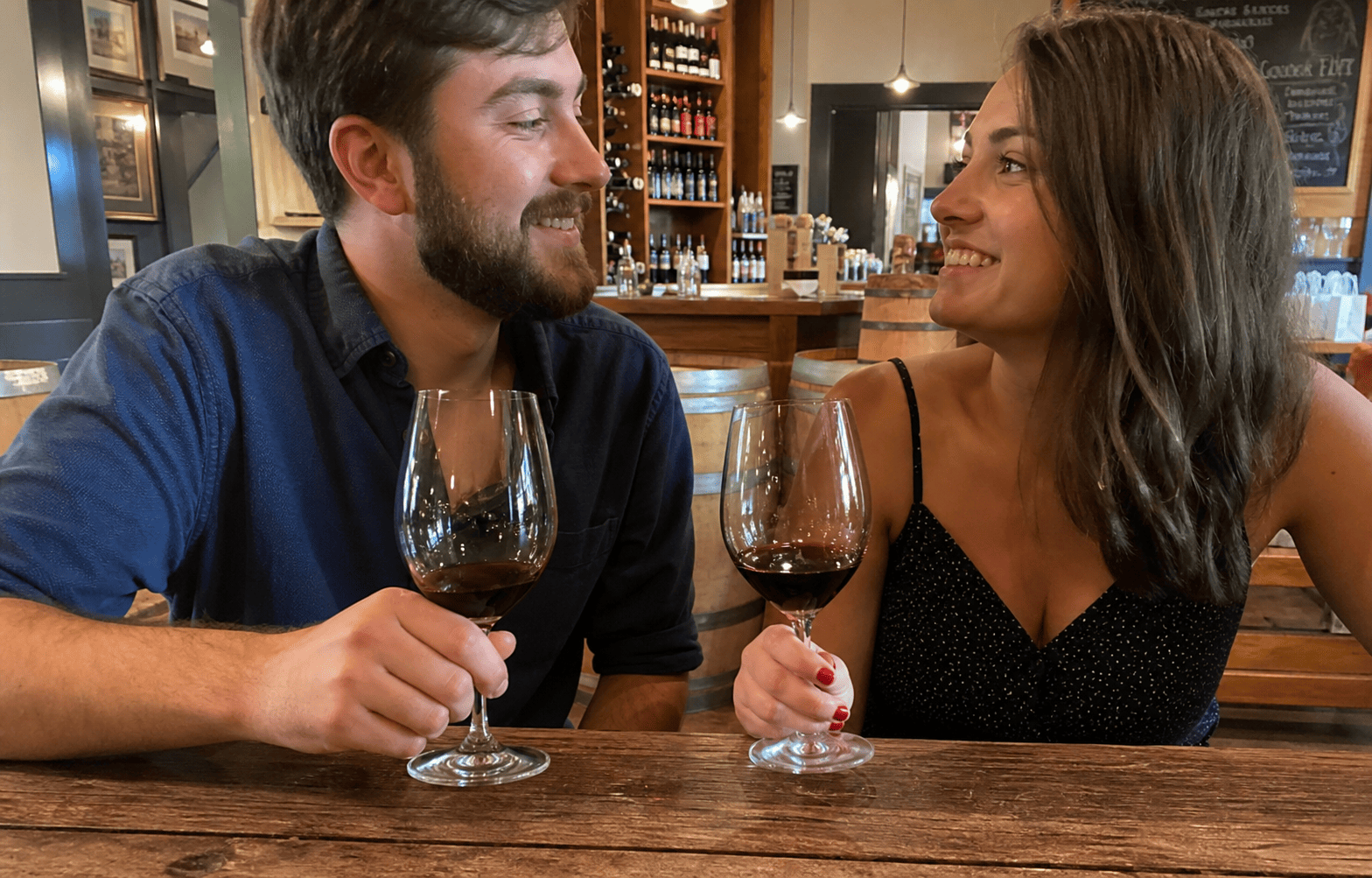 Experience gift ideas for couples — a wine tasting date you share in person
